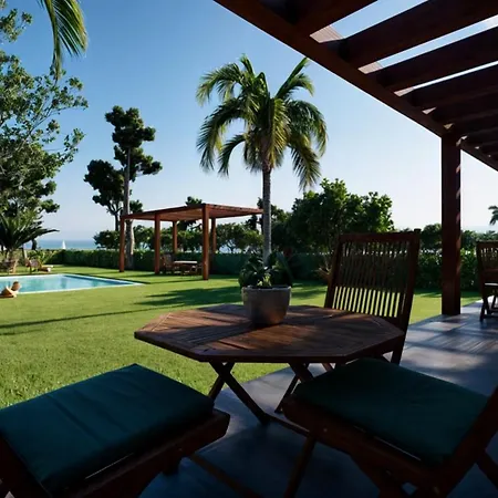 Villa Platana Beachfront Villa *