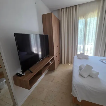 Villa Fofo Platana Beachfront
