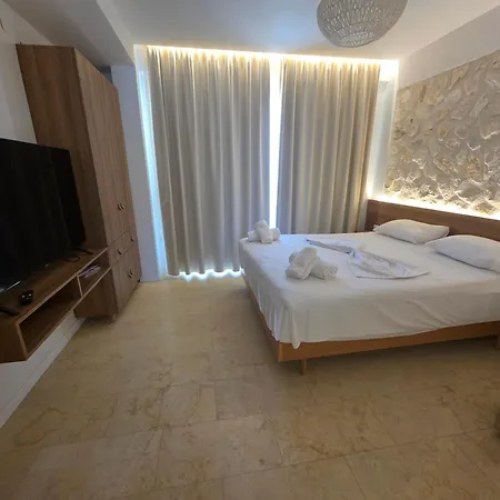 Fofo Platana Beachfront Skala Rachoni (Thasos)